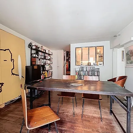 Cosy Near Bastille Apartment